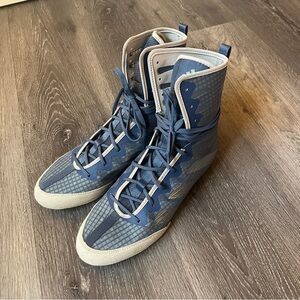 Adidas Box Hog women’s boxing shoes sneakers size women’s 8 blue and silver NWOT